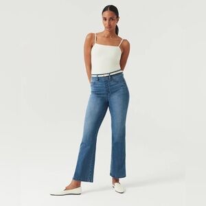SPANX Kick Flare Jeans Pull On High Rise Denim Stretch Vintage Indigo Small